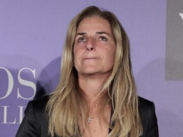 Arantxa Sánchez Vicario con lágrimas en los ojos