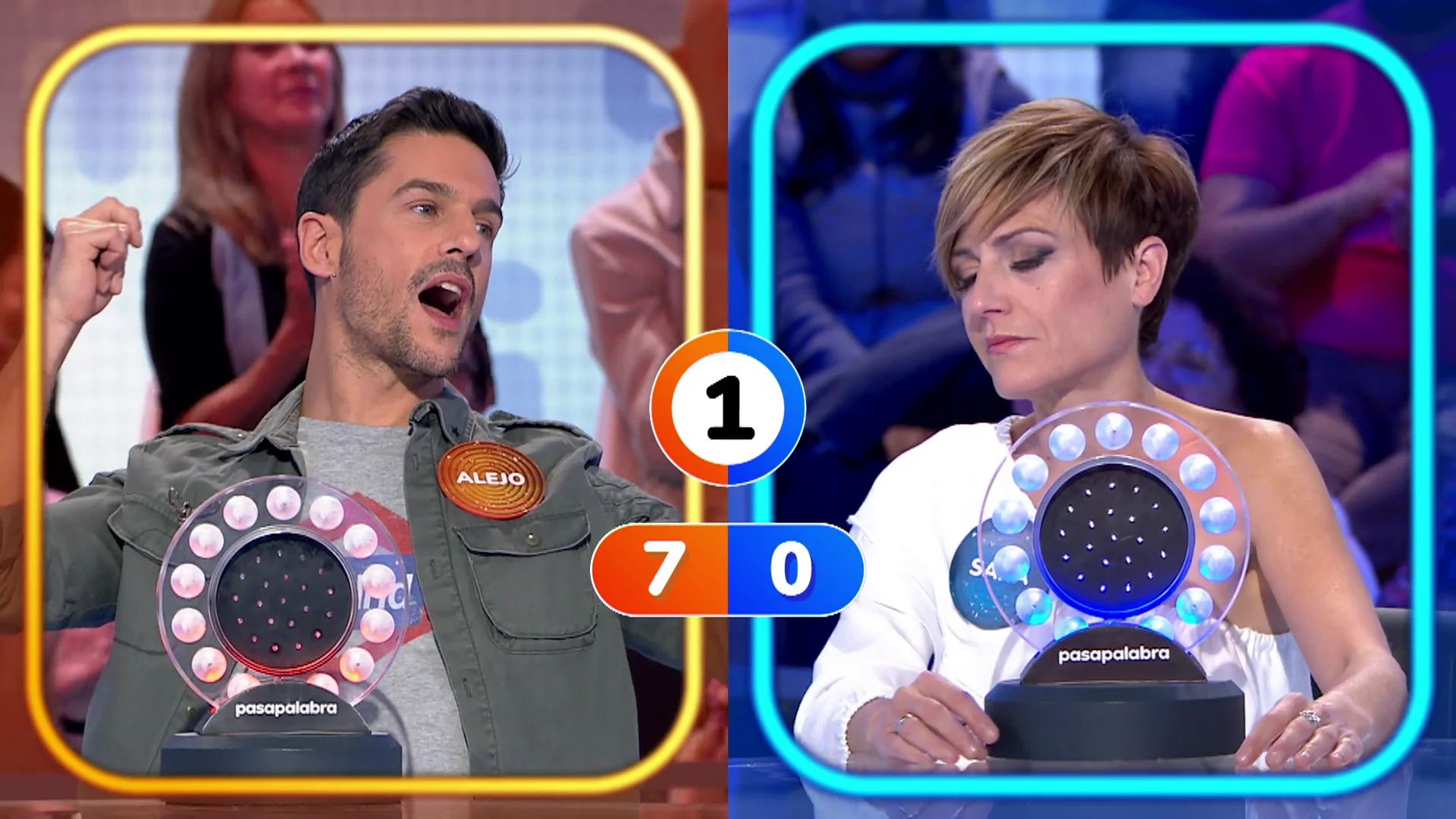 &iexcl;Suspenso en geograf&iacute;a! Maluma deja en blanco a Alejo Sauras y Sara Escudero