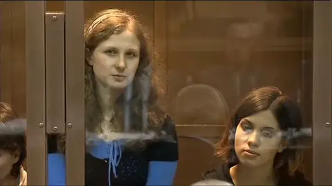 Efemérides de hoy 10 de octubre de 2023: Juicio a Pussy Riot por cantar ante altar de la catedral de Cristo Salvador Efemérides de hoy 10 de octubre de 2023: Juicio a Pussy Riot por cantar ante altar de la catedral de Cristo Salvador