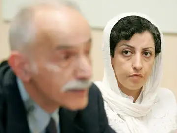 La activista iraní Narges Mohammadi La activista iraní Narges Mohammadi