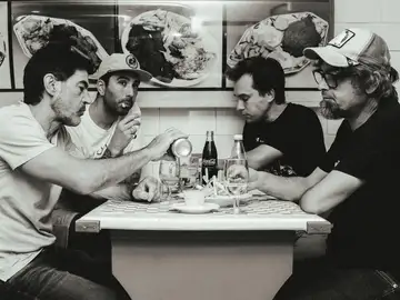 Jaime, Juan, Charlie y Nolo, de Mollo Jaime, Juan, Charlie y Nolo, de Mollo