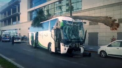 Tres muertos y varios heridos en un atropello mortal de un autobús que ha perdido el control en Cádiz