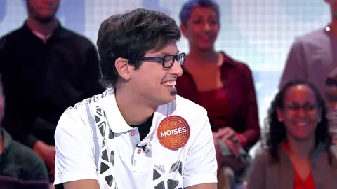 ¡Insólito! Moisés se apunta al club del chiste con “el lema de los jardineros”