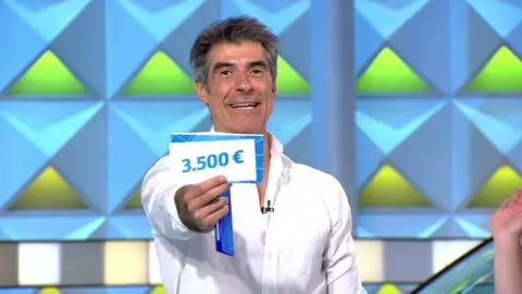 Los tres sinónimos impiden que Cintia duplique su dinero en el último panel Los tres sinónimos impiden que Cintia duplique su dinero en el último panel