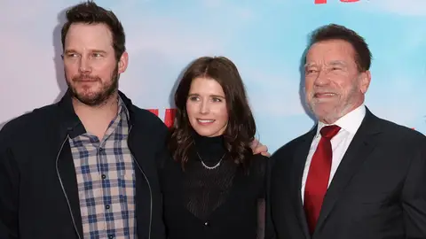 Arnold Schwarzenegger con su hija Katherine y su yerno, el actor Chris Pratt Arnold Schwarzenegger con su hija Katherine y su yerno, el actor Chris Pratt