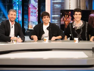 El secreto de Javier Calvo y Javier Ambrossi para trabajar en pareja: "Hace tiempo que no discutimos" El secreto de Javier Calvo y Javier Ambrossi para trabajar en pareja: "Hace tiempo que no discutimos"