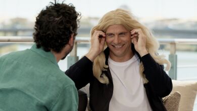 La divertida parodia de Joaquín haciendo de Raquel Revuelta y Anne Igartiburu: “Tú estás chalao de la cabeza”