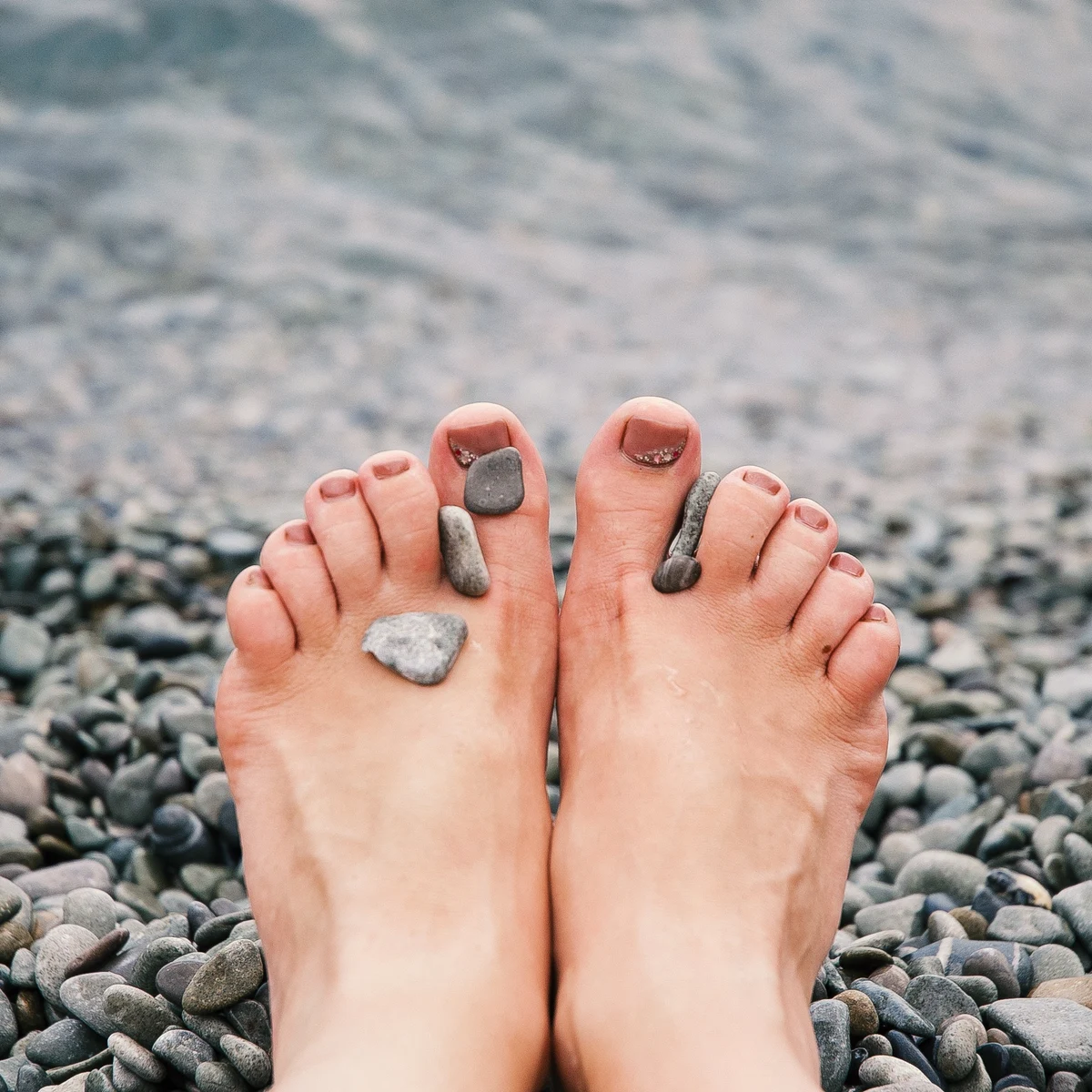 Calzado Barefoot - Diferencia entre un zapato convencional y uno respetuoso  con el pie. Si le damos a los dedos el espacio que necesitan, evitaremos  que se apiñen, evitando futuros problemas (juanetes