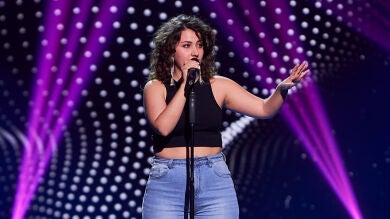 El vozarrón de Lucía conquista a Malú en el último segundo: “Estoy en tus manos”