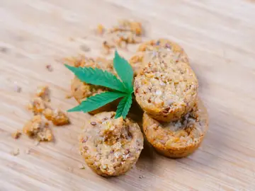 Imagen de archivo de un pastel de marihuana Imagen de archivo de un pastel de marihuana