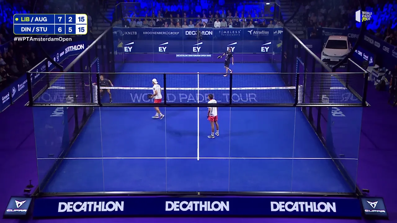 VÍDEO: 'Show time' de Superpibes contra Pibes en el Amsterdam Open de pádel VÍDEO: 'Show time' de Superpibes contra Pibes en el Amsterdam Open de pádel