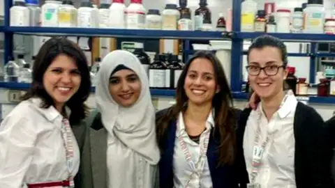 250 españoles viven en la Franja de Gaza Españoles en Gaza