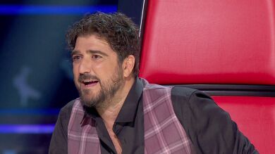 “¿Te suena, verdad?”: Antonio Orozco no acierta al recordar a este talent de las Audiciones a ciegas 