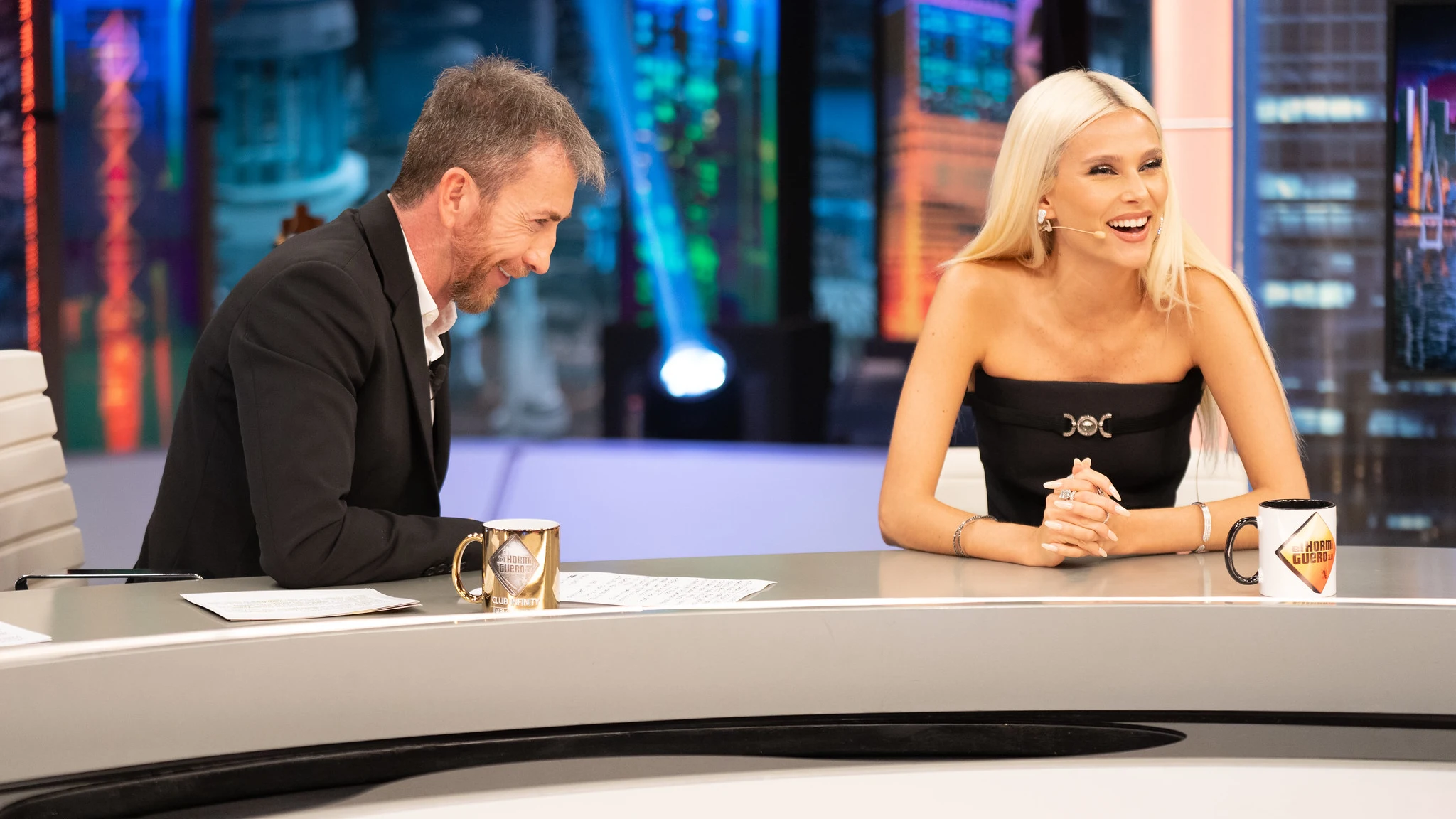 Valentina Zenere enseña a Pablo Motos a usar correctamente el "re" argentino Valentina Zenere enseña a Pablo Motos a usar correctamente el "re" argentino