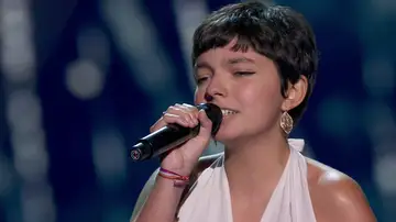 Raquel Lledó canta en La Voz
