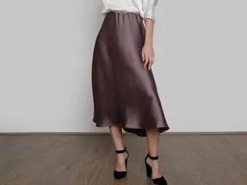 Falda midi satinada  Falda midi satinada