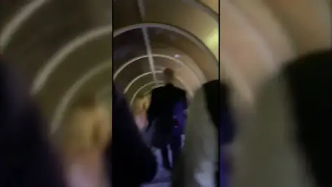 Evacuación canciller alemán Evacuación canciller alemán