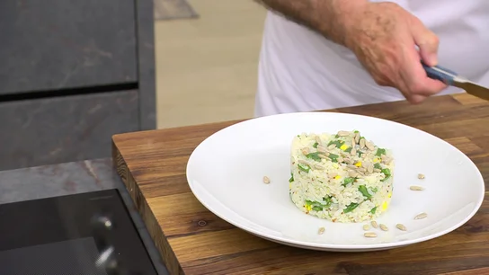 Receta saludable de Karlos Arguiñano: ensalada de arroz y judías verdes Receta saludable de Karlos Arguiñano: ensalada de arroz y judías verdes