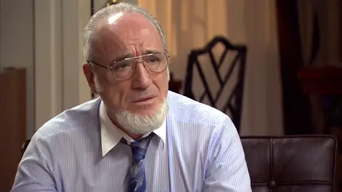 Federico se sincera con Elena, ajeno a los planes de su mujer: “Algo no va bien en mi cabeza” Federico se sincera con Elena, ajeno a los planes de su mujer: “Algo no va bien en mi cabeza”