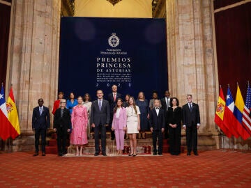 Los Reyes, Felipe y Letizia, la princesa de Asturias, Leonor, y la infanta Sofía
