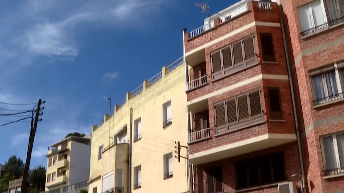 Flix, pueblo de Tarragona Flix, pueblo de Tarragona