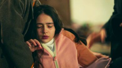 ¡Al límite!: Ilgaz encuentra a Defne, a punto de morir congelada