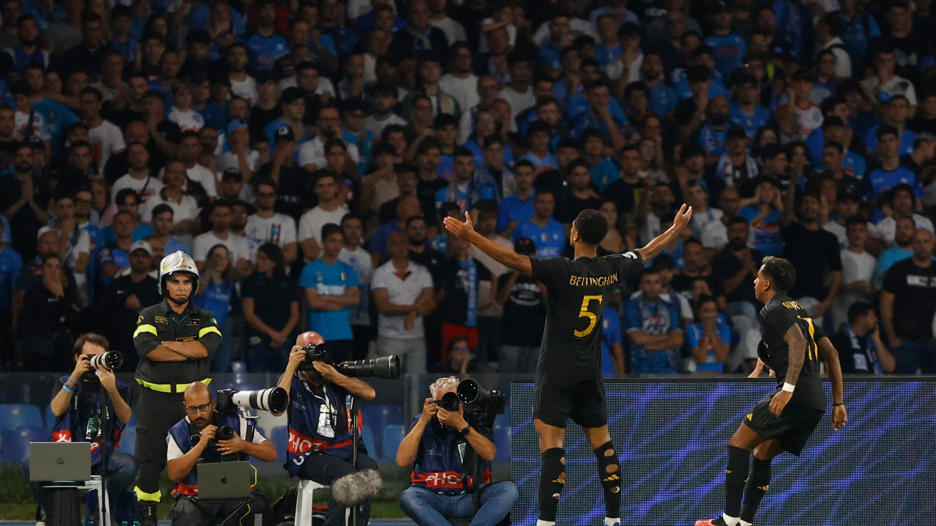 Jude Bellingham celebra un gol en la Champions League Jude Bellingham celebra un gol en la Champions League