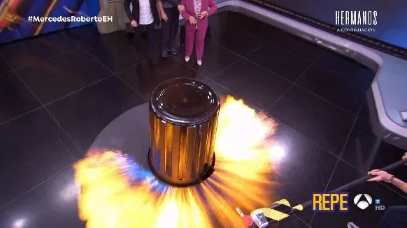 La fantasmagórica ciencia de Marron impresiona a Roberto Leal y Mercedes Guillén: "¡Se nos ha ido de las manos!" La fantasmagórica ciencia de Marron impresiona a Roberto Leal y Mercedes Guillén: "¡Se nos ha ido de las manos!"