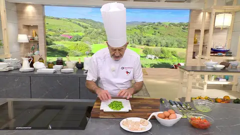 Cocina durante 2 minutos y escurre Cocina durante 2 minutos y escurre