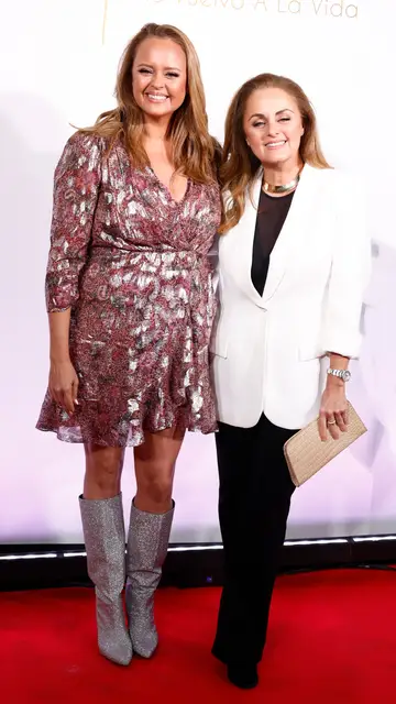 Shaila Dúrcal y Carmen Morales Shaila Dúrcal y Carmen Morales