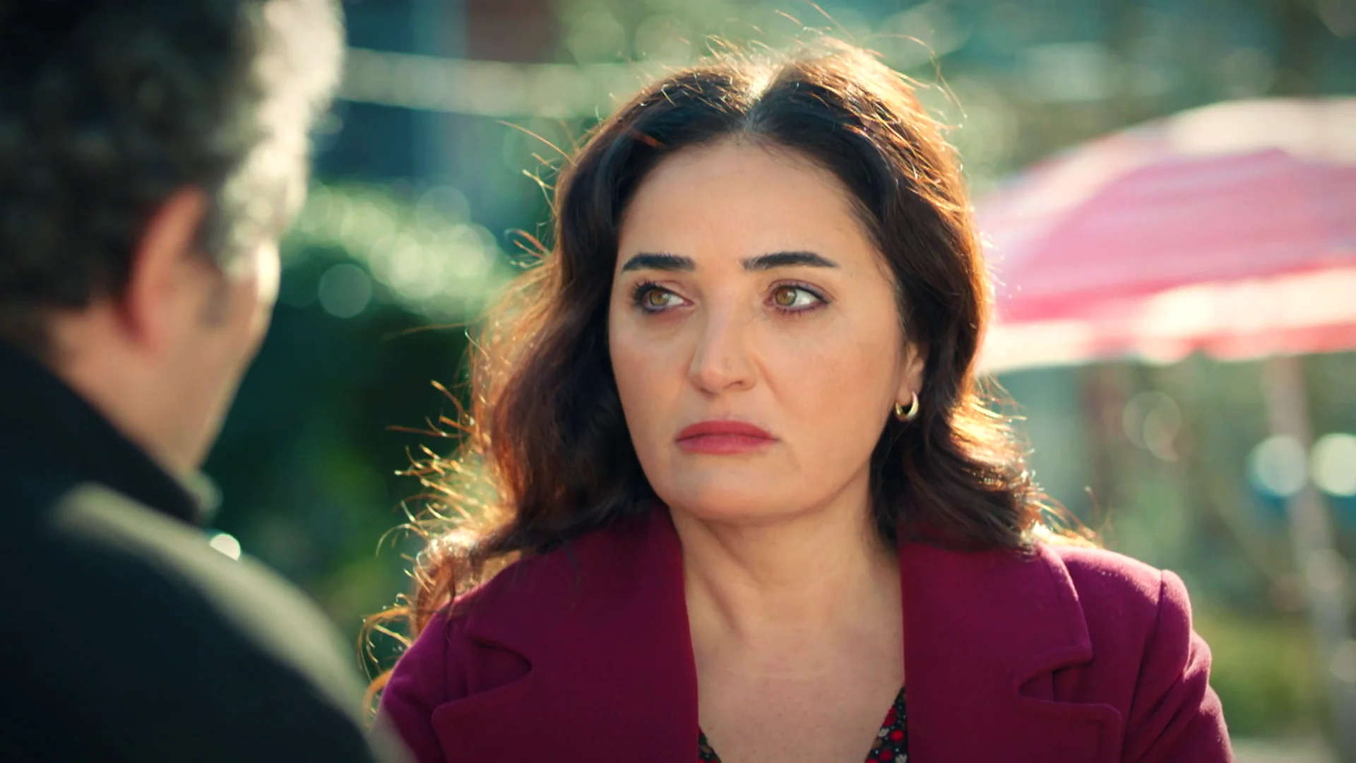Orhan pide perdón a Şengül e intenta volver con ella: "No conocía a la verdadera Gönül" Orhan pide perdón a Şengül e intenta volver con ella: "No conocía a la verdadera Gönül"