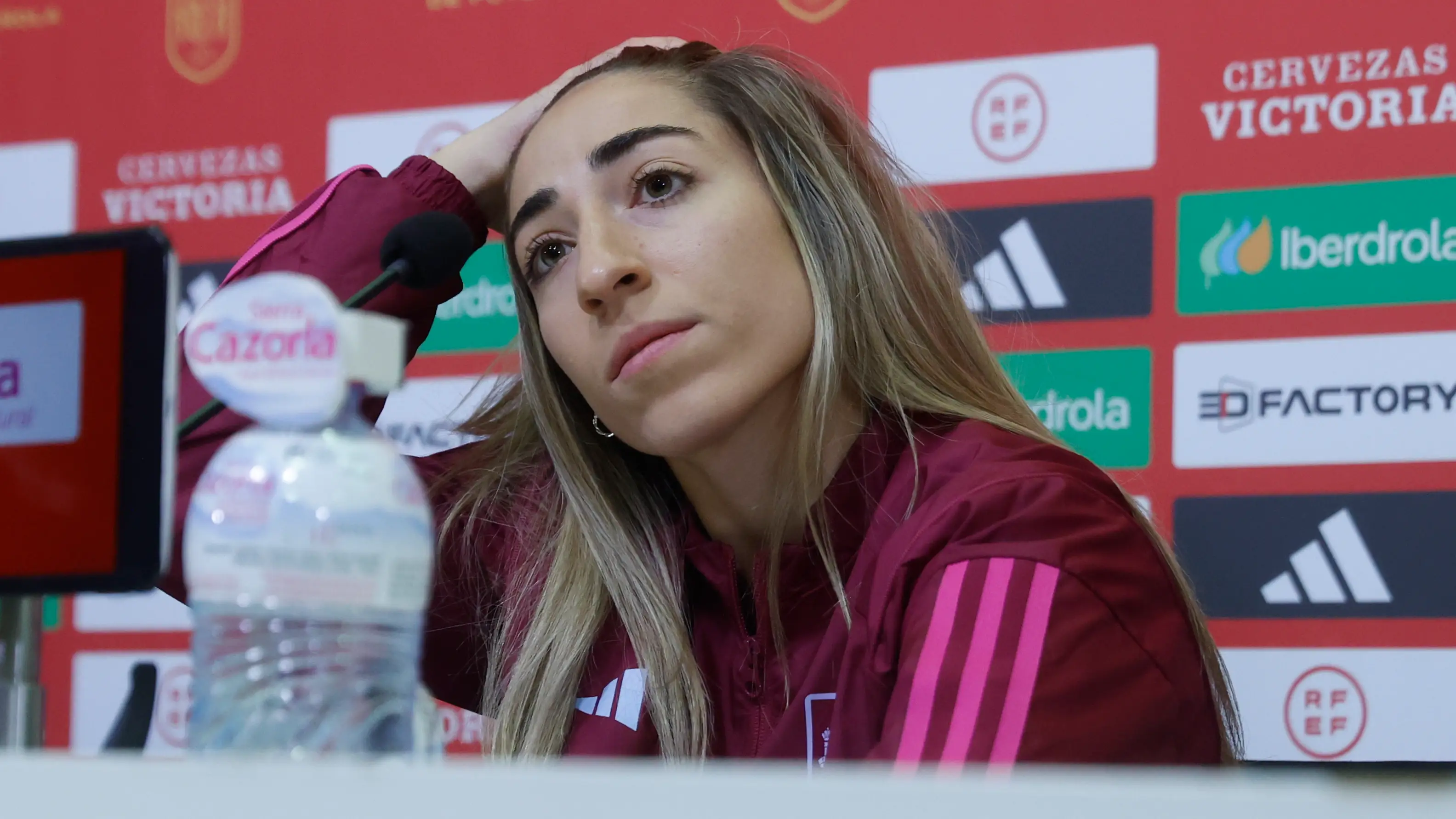Olga Carmona, en la rueda de prensa ante los medios en Las Rozas Olga Carmona, en la rueda de prensa ante los medios en Las Rozas