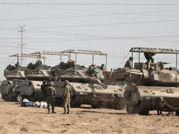 Guerra Israel-Hamás, en directo: Tanques blindados entran en la Franja de Gaza