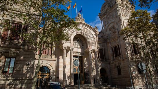 Fachada del Tribunal Superior de Justicia de Catalu&ntilde;a