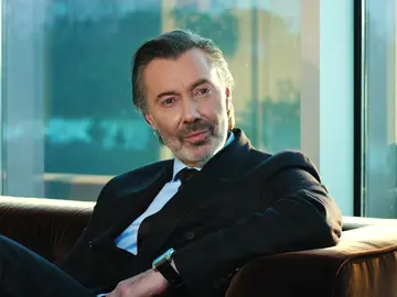 Ender sospecha de la traición de Nadir: “No creo que tú quieras que Yildiz siga casada Ender sospecha de la traición de Nadir: “No creo que tú quieras que Yildiz siga casada