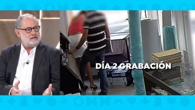 El hombre detenido por las grabaciones sexuales a una dependienta activaba un dispositivo entre el zapato y el calcetín