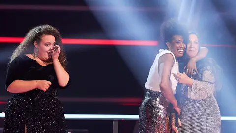 Olana Liss, Noemi y Noelia en La Gran Batalla de La Voz Olana Liss, Noemi y Noelia en La Gran Batalla de La Voz
