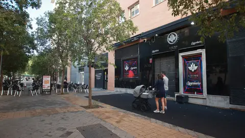 Fachada de la discoteca Living Sevilla, donde se ha producido un tiroteo