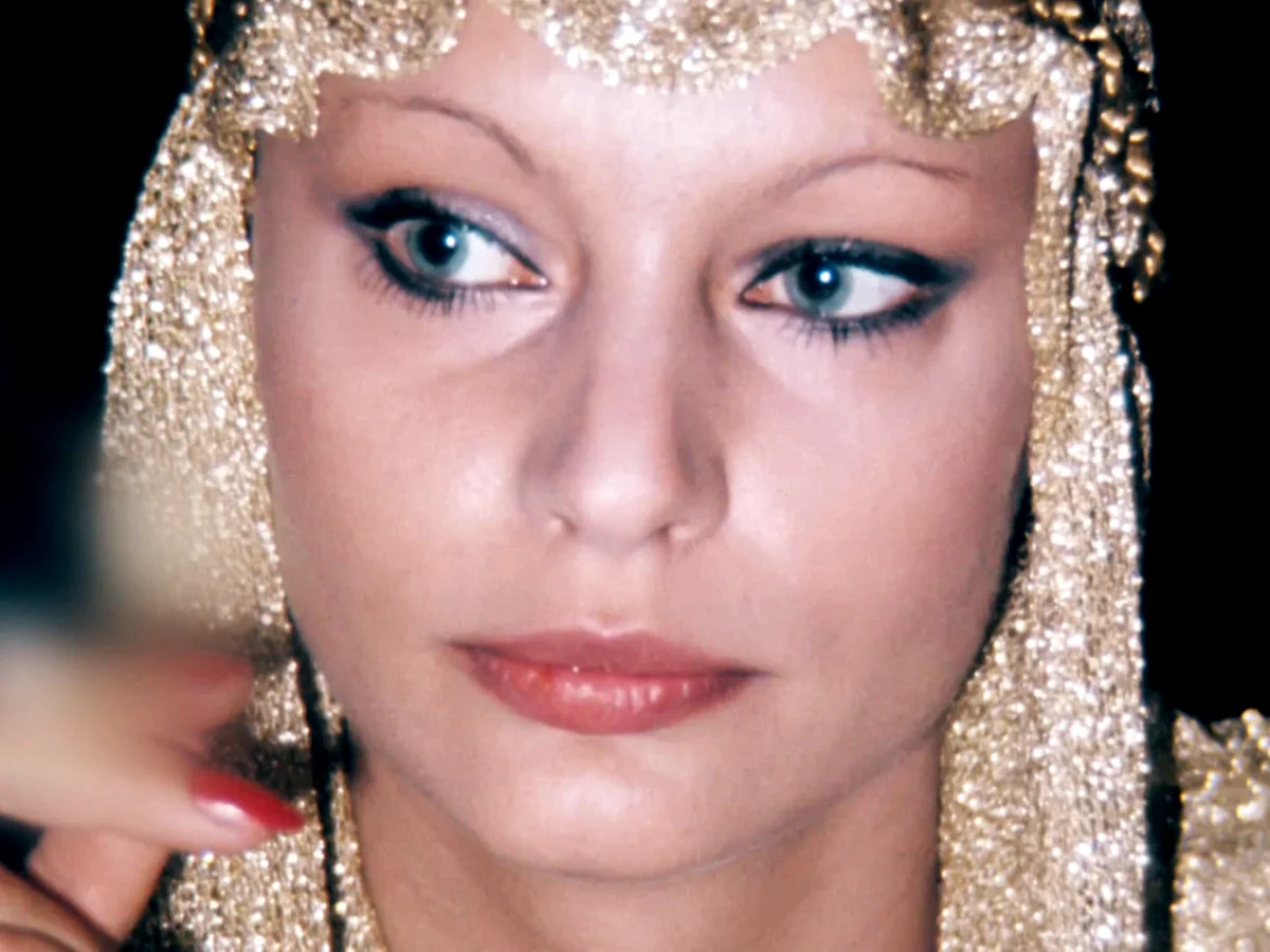 "Arruinada": De amante de Juan Carlos I a mendigar por las calles de Madrid 1 Merca2.es Un romance prohibido con el rey Juan Carlos I