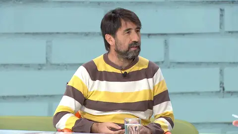 Deja la enseñanza por hartazgo de sus alumnos: "Navajazos entre ellos o hacia docentes" Deja la enseñanza por hartazgo de sus alumnos: "Navajazos entre ellos o hacia docentes"