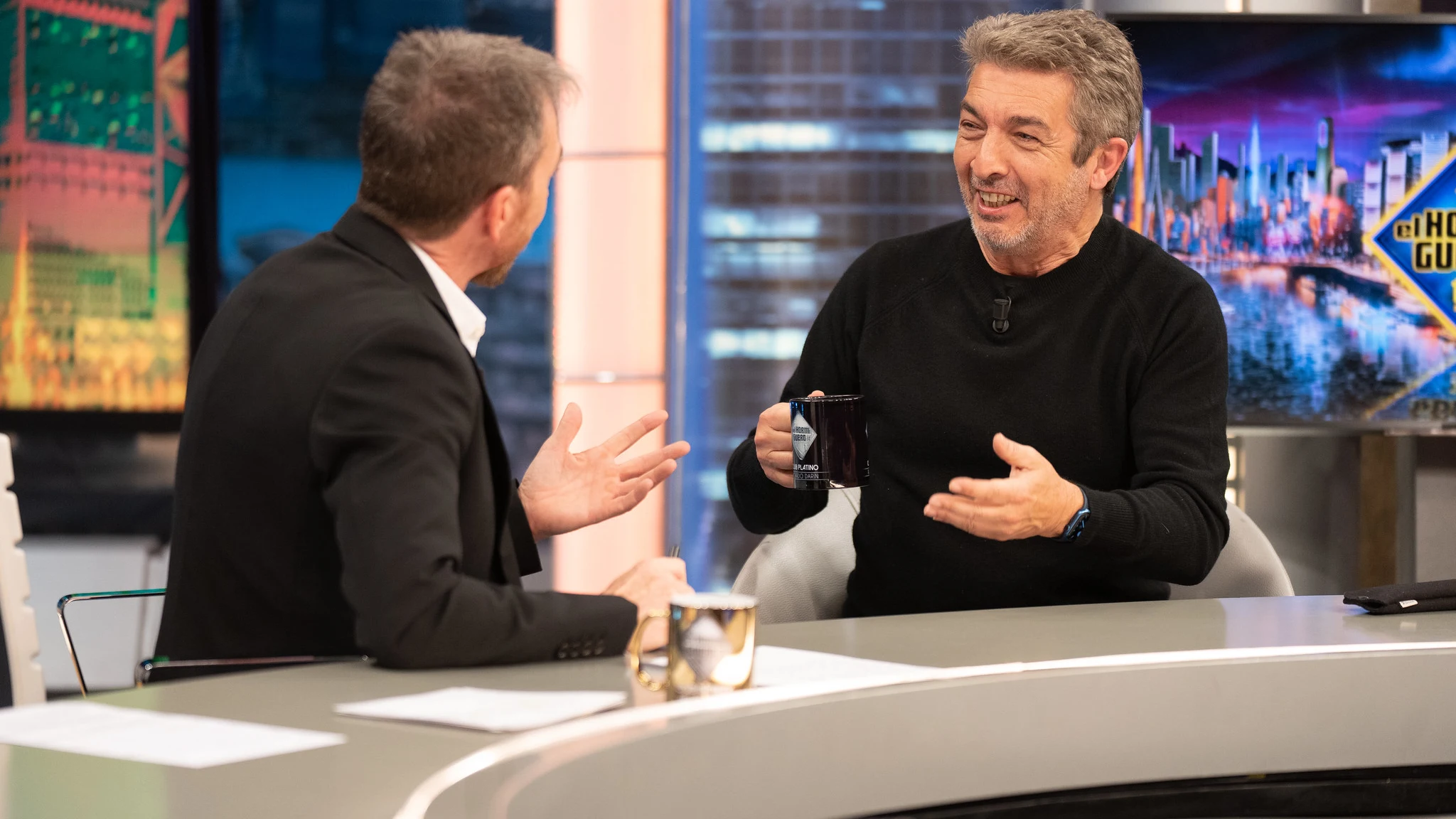 La surrealista anécdota de Ricardo Darín con Maradona: "Me pidió un autógrafo para su madre" La surrealista anécdota de Ricardo Darín con Maradona: "Me pidió un autógrafo para su madre"