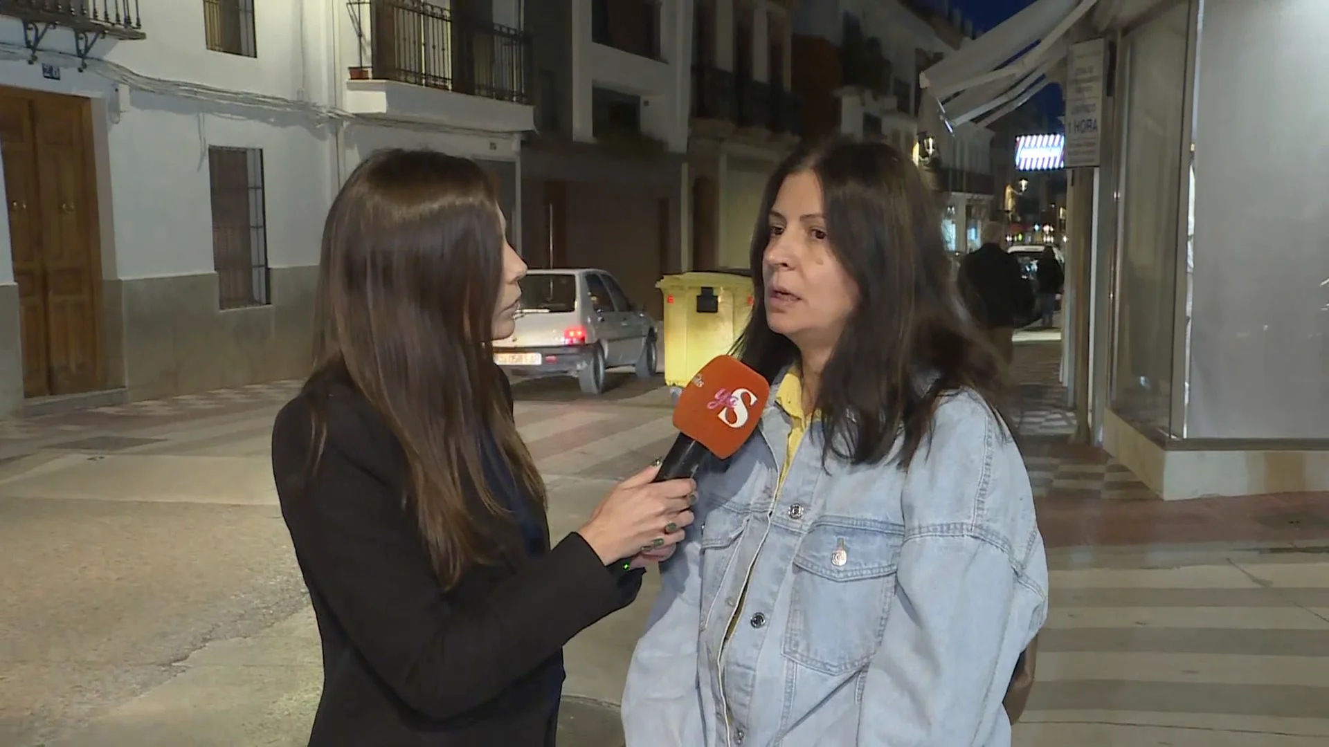 Le roban 10.000 euros por la técnica del 'billete al suelo': "Perfectamente organizadas" Le roban 10.000 euros por la técnica del 'billete al suelo': "Perfectamente organizadas"