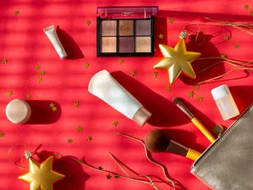 Maquillaje festivo Maquillaje festivo