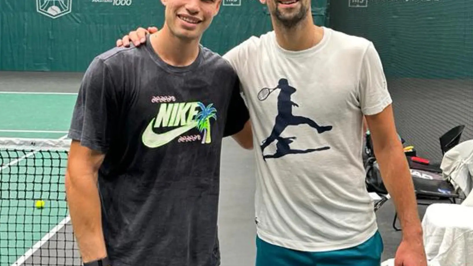 Carlos Alcaraz y Novak Djokovic, en las instalaciones de París-Bercy Carlos Alcaraz y Novak Djokovic, en las instalaciones de París-Bercy