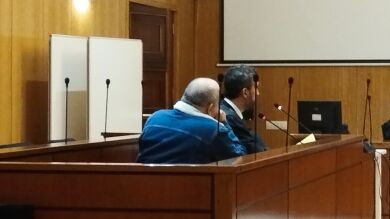 El hostelero que tocó el culo a una camarera en Valladolid asume su culpa y acepta cinco meses de cárcel