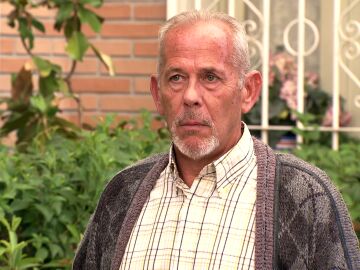 &iquest;Entregarse o huir?: Carlos recibe un alarmante ultim&aacute;tum de su padre