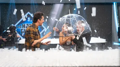 ¡Increíble! El explosivo experimento con el que Marron ha sorprendido a María Becerra ¡Increíble! El explosivo experimento con el que Marron ha sorprendido a María Becerra