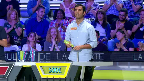 Los nervios traicionan a Javier, que repite de forma consecutiva dos letras en el mismo panel Los nervios traicionan a Javier, que repite de forma consecutiva dos letras en el mismo panel