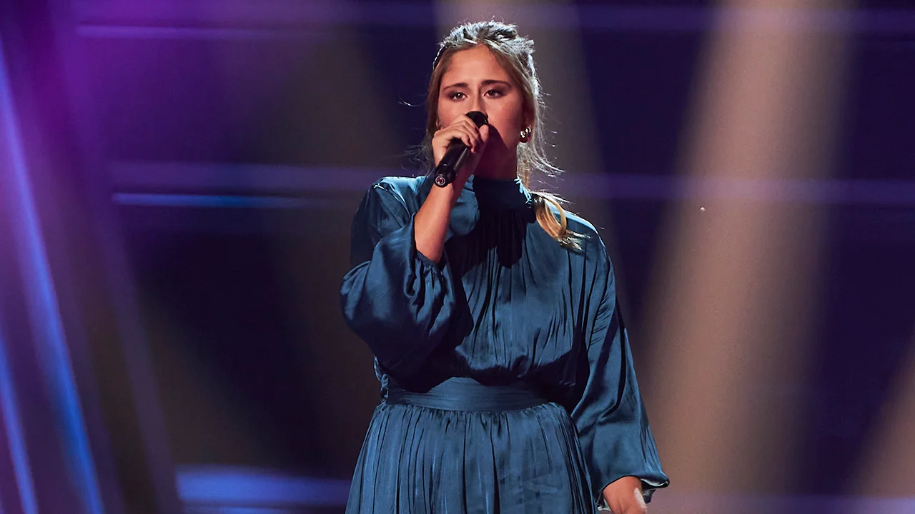 La fortaleza de Julieta conmueve a Lola &Iacute;ndigo con un tema de Adele: &ldquo;Verte crecer va a ser maravilloso&rdquo;