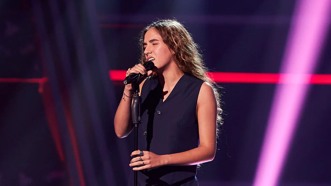 Lucía brilla con luz propia con su actuación en el escenario: “Eres una entre un millón”